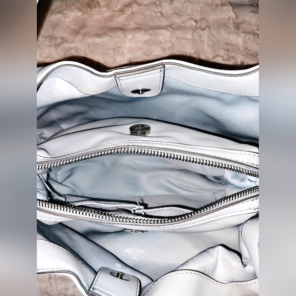 A New Day Hobo Pale Blue Handbag NWT - Picture 7 of 8